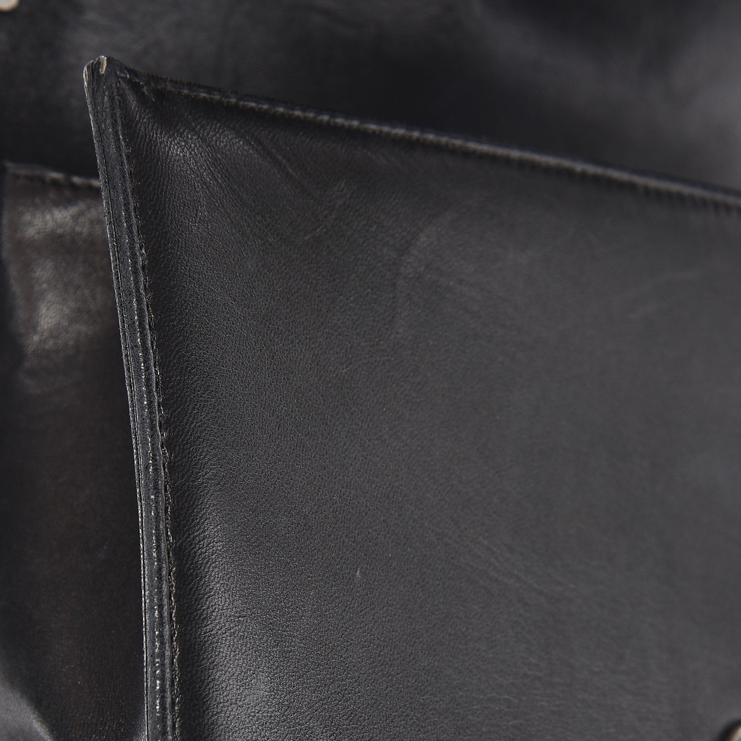 Calfskin Pleated Medium Boy Flap Black