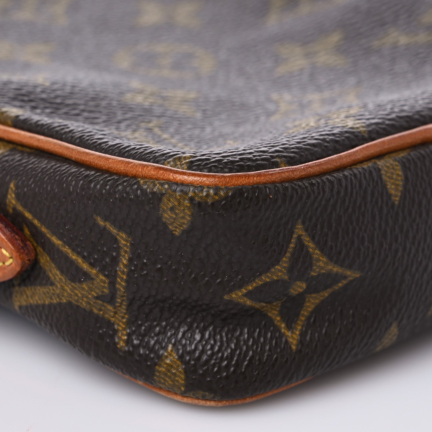 Louis Vuitton Monogram Danube 15 7 of 10