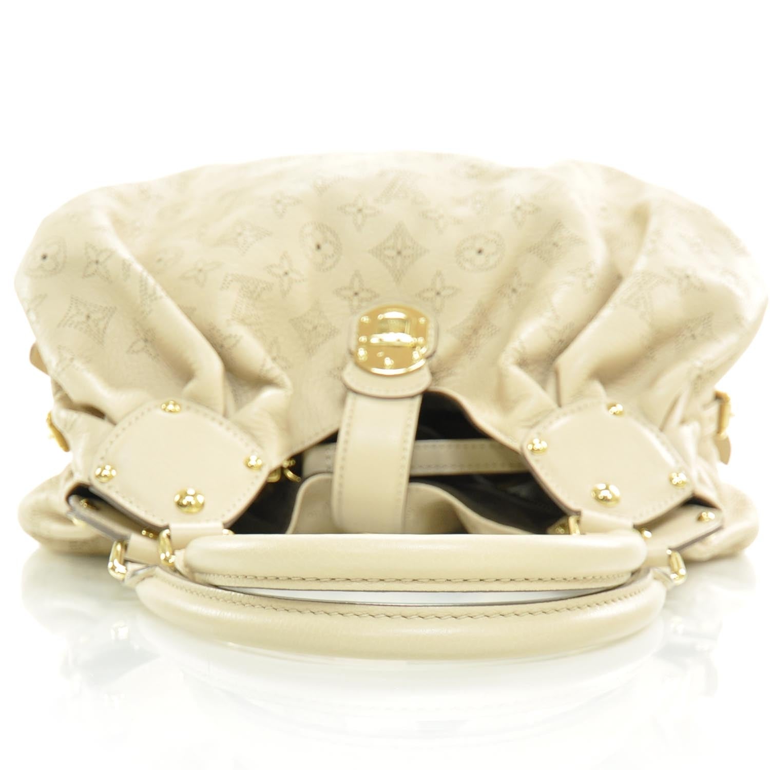 Louis Vuitton Mahina L Coquille 5 of 8