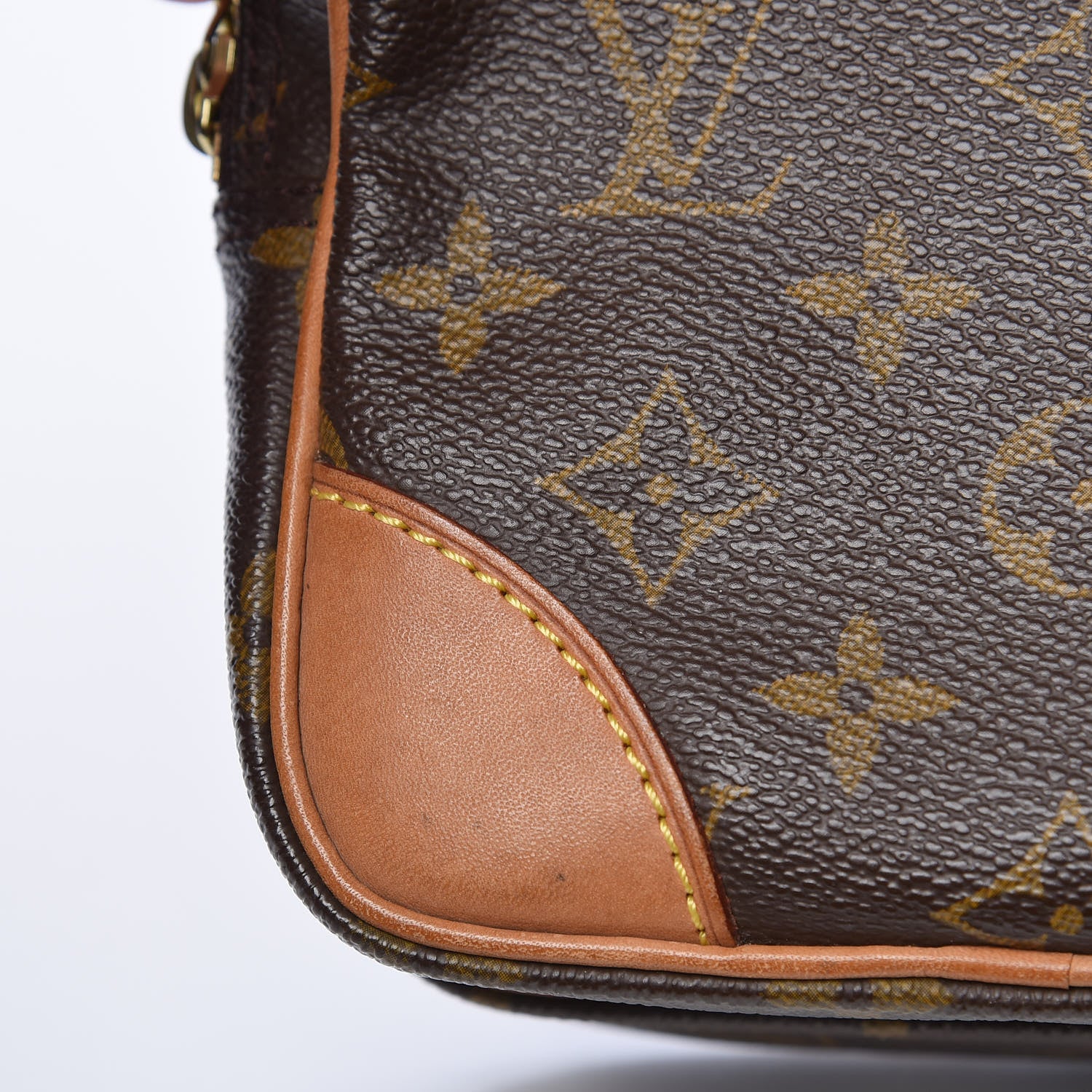 Louis Vuitton Monogram Amazone 10 of 17
