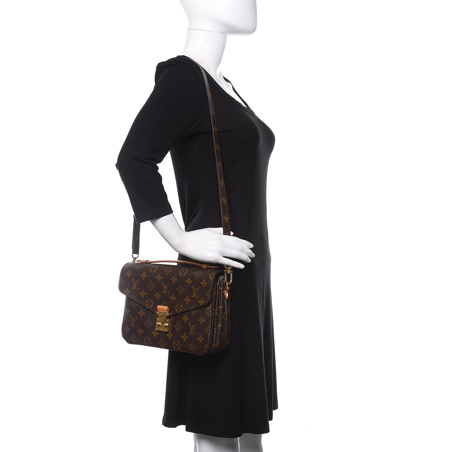 Louis Vuitton Monogram Pochette Metis 2 of 11