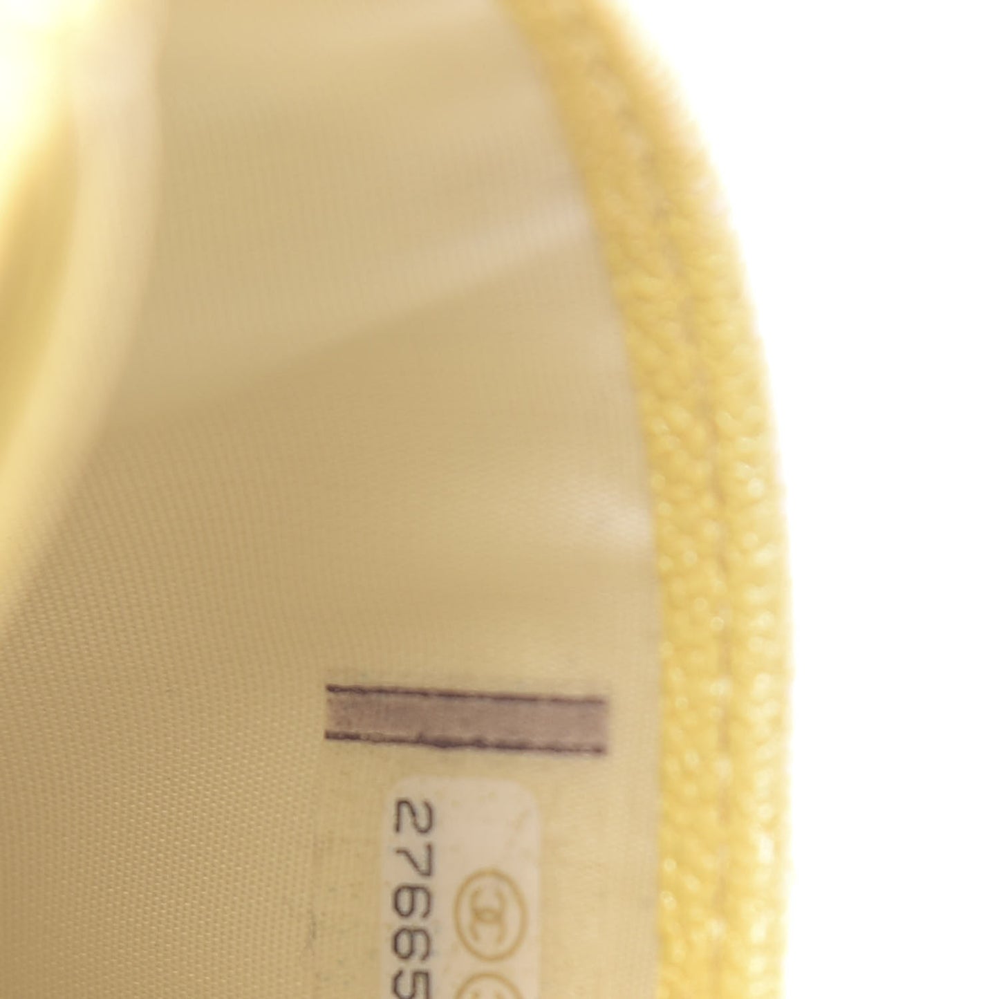 Iridescent Caviar Quilted Card Holder Yellow