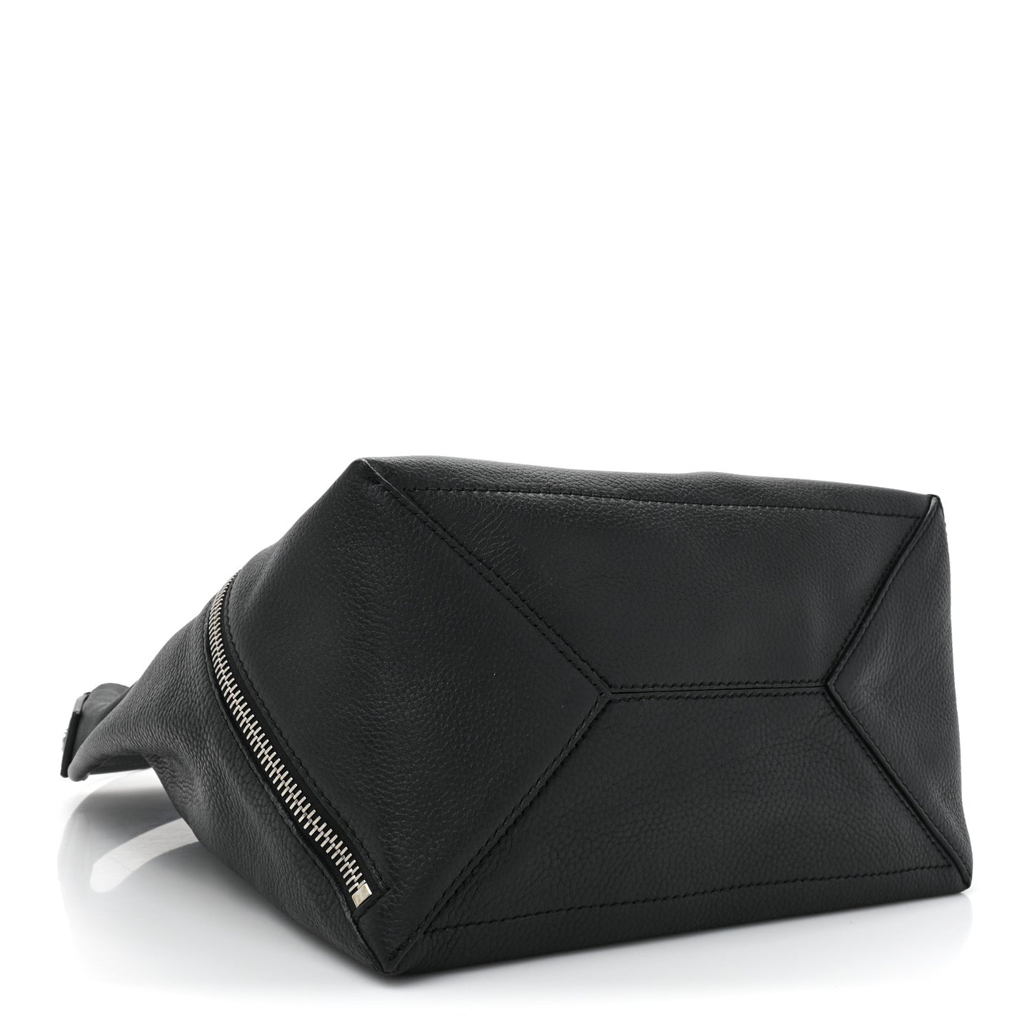 Pebbled Calfskin Medium Zip Hobo Black