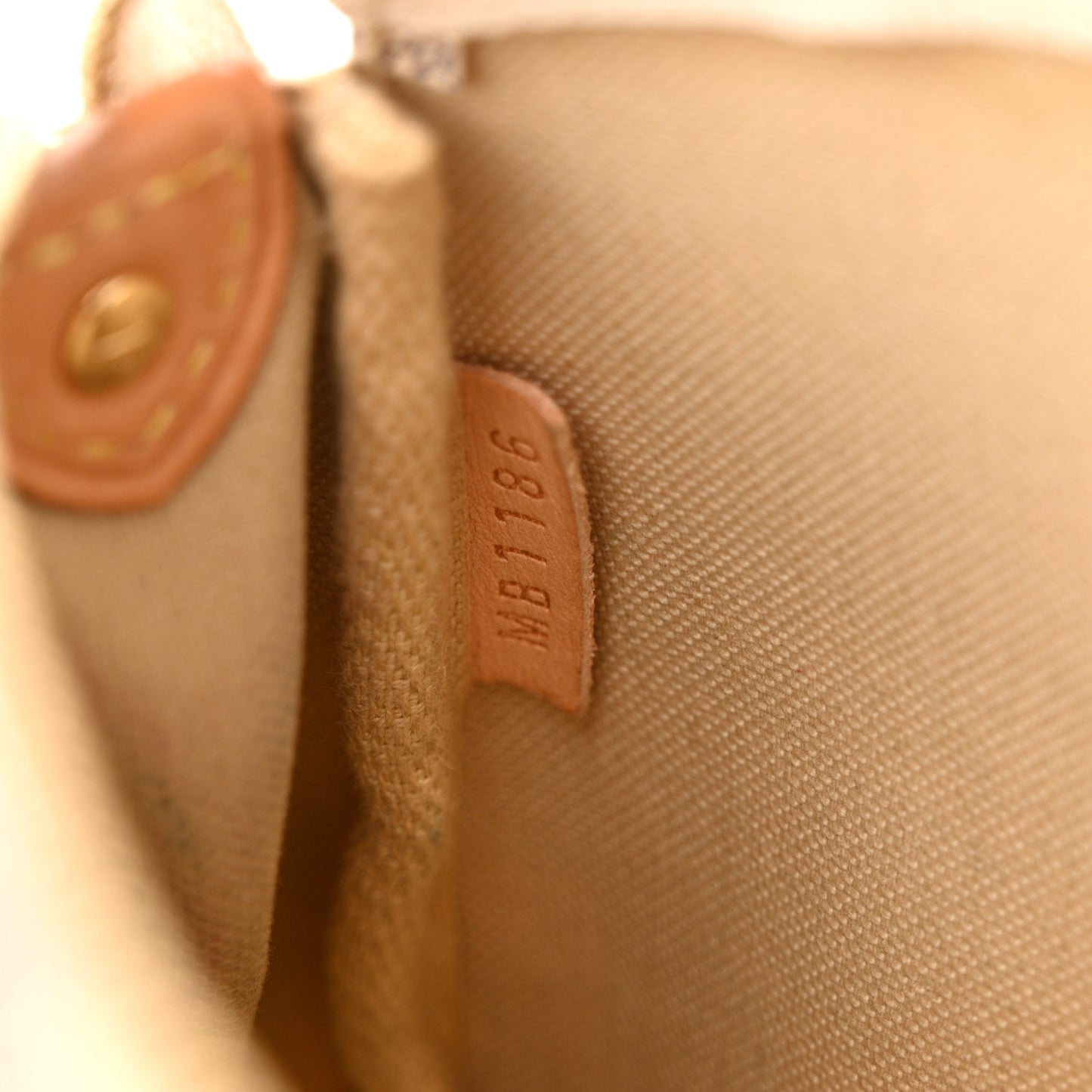 Damier Azur Eva Clutch