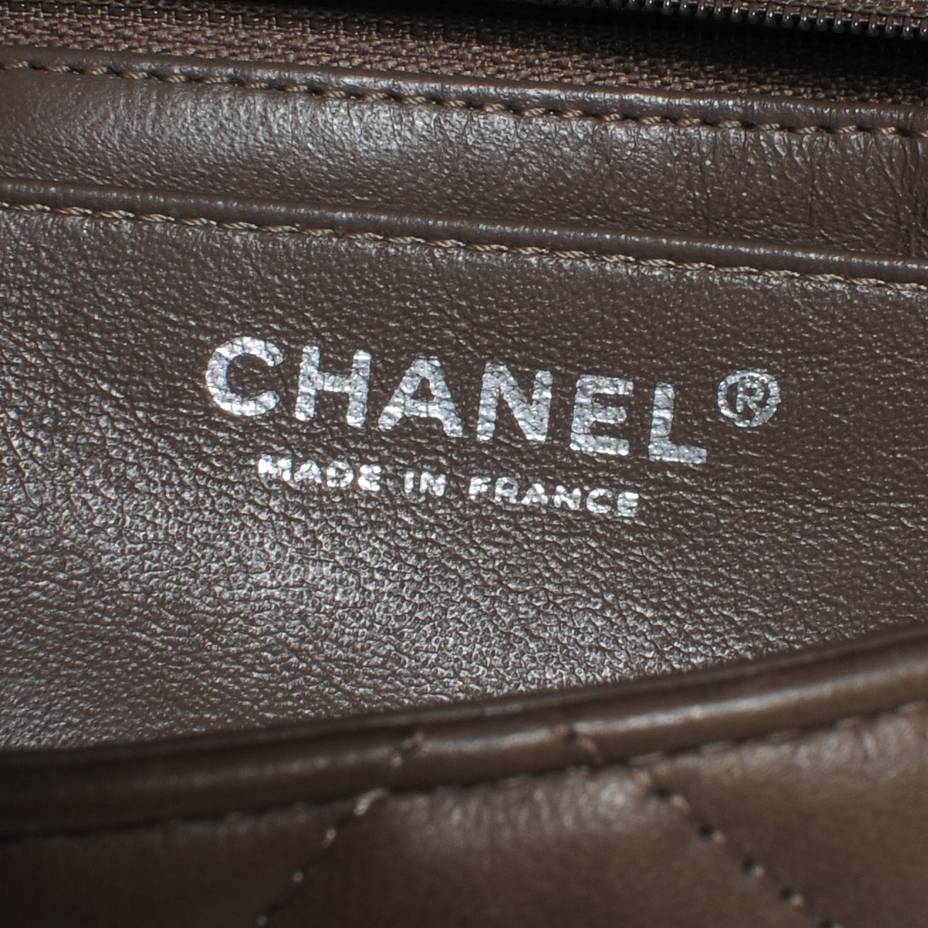 Lambskin Jumbo Single Flap Taupe