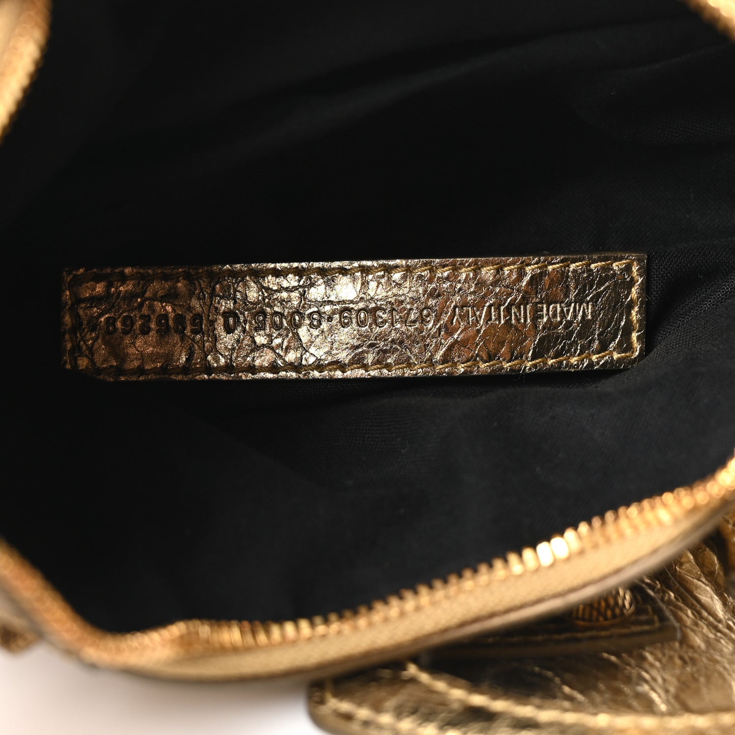 Metallic Agneau Arena Le Cagole Shoulder Bag XS Gold