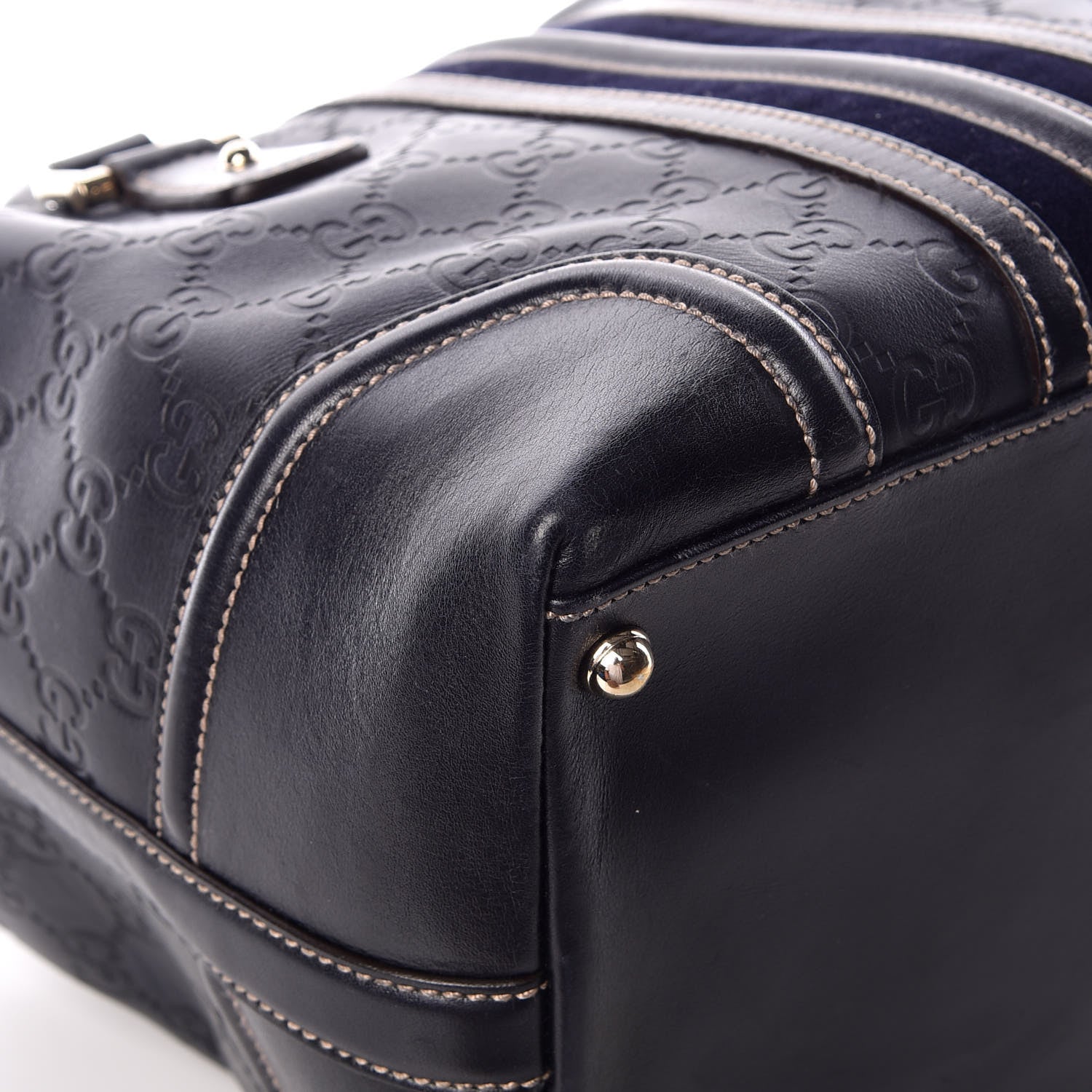 Gucci Guccissima Treasure Boston Black 13 of 18