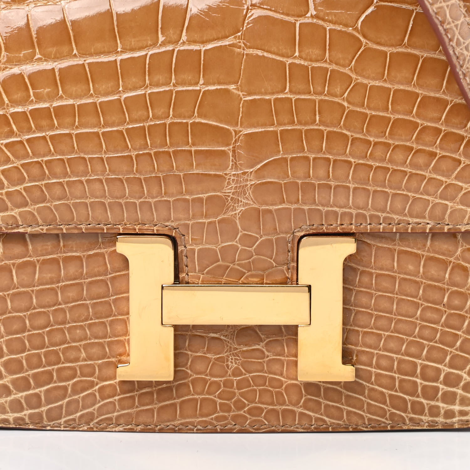 Hermes Shiny Alligator Constance 18 Tabac Camel 18 of 24