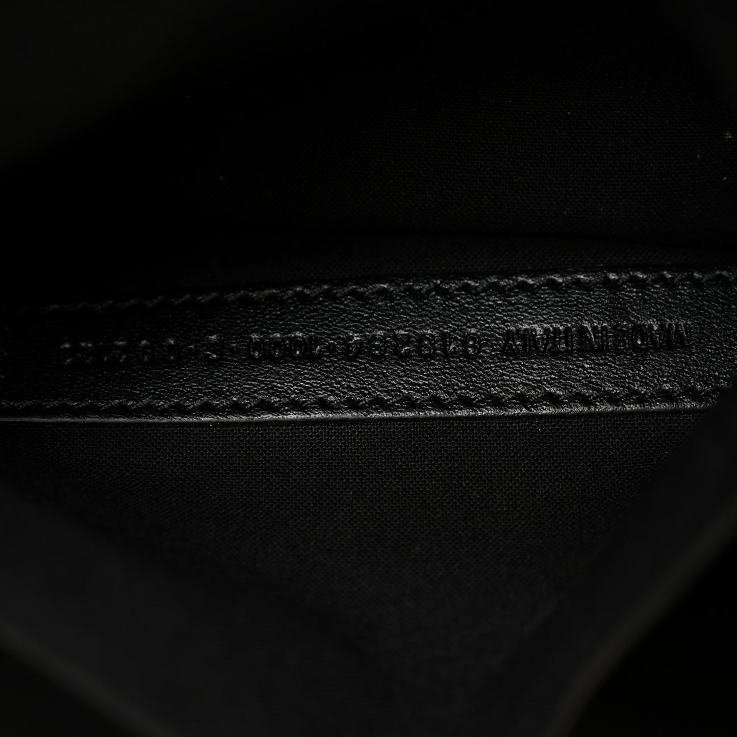 Smooth Calfskin Everyday East West Tote Bag Black
