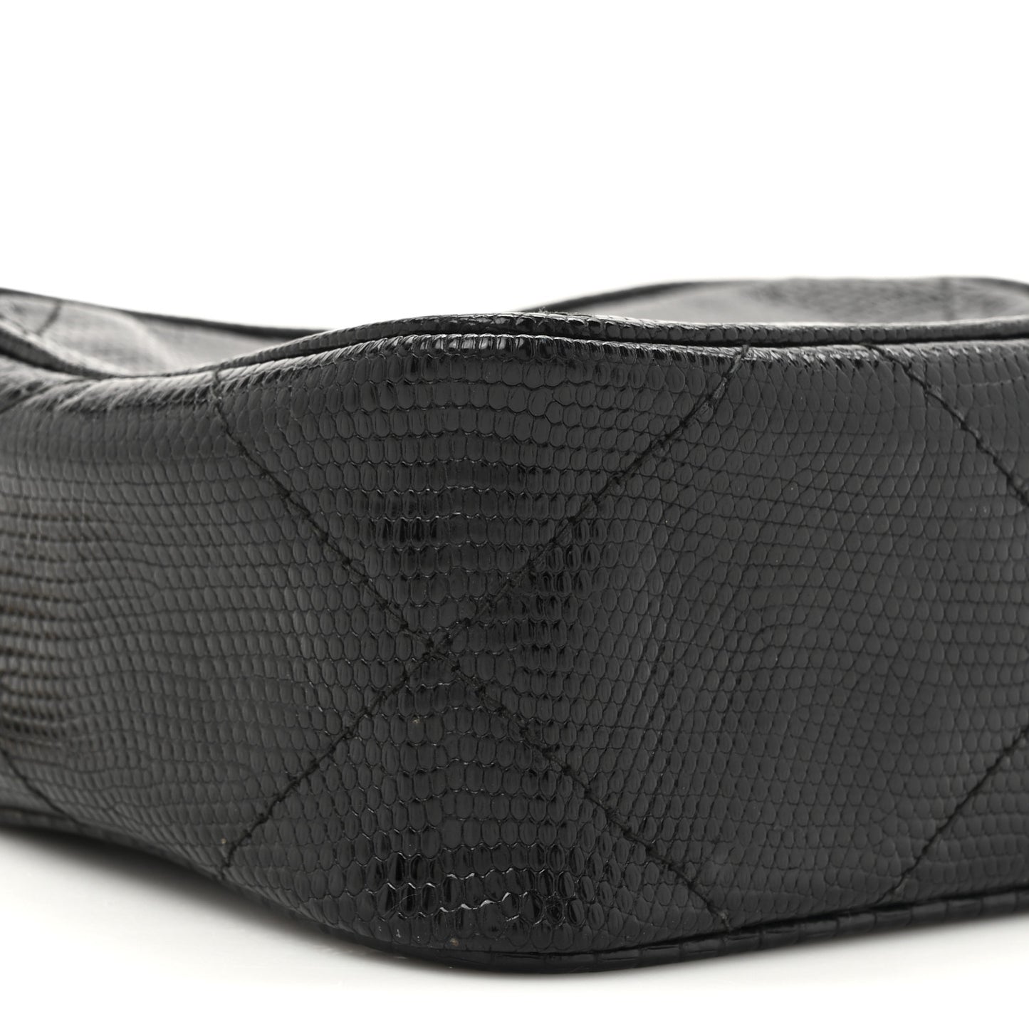 Lizard Quilted Small Tassel Camera Case Black