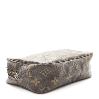 Louis Vuitton Monogram Trousse Toilette 19 4 of 5
