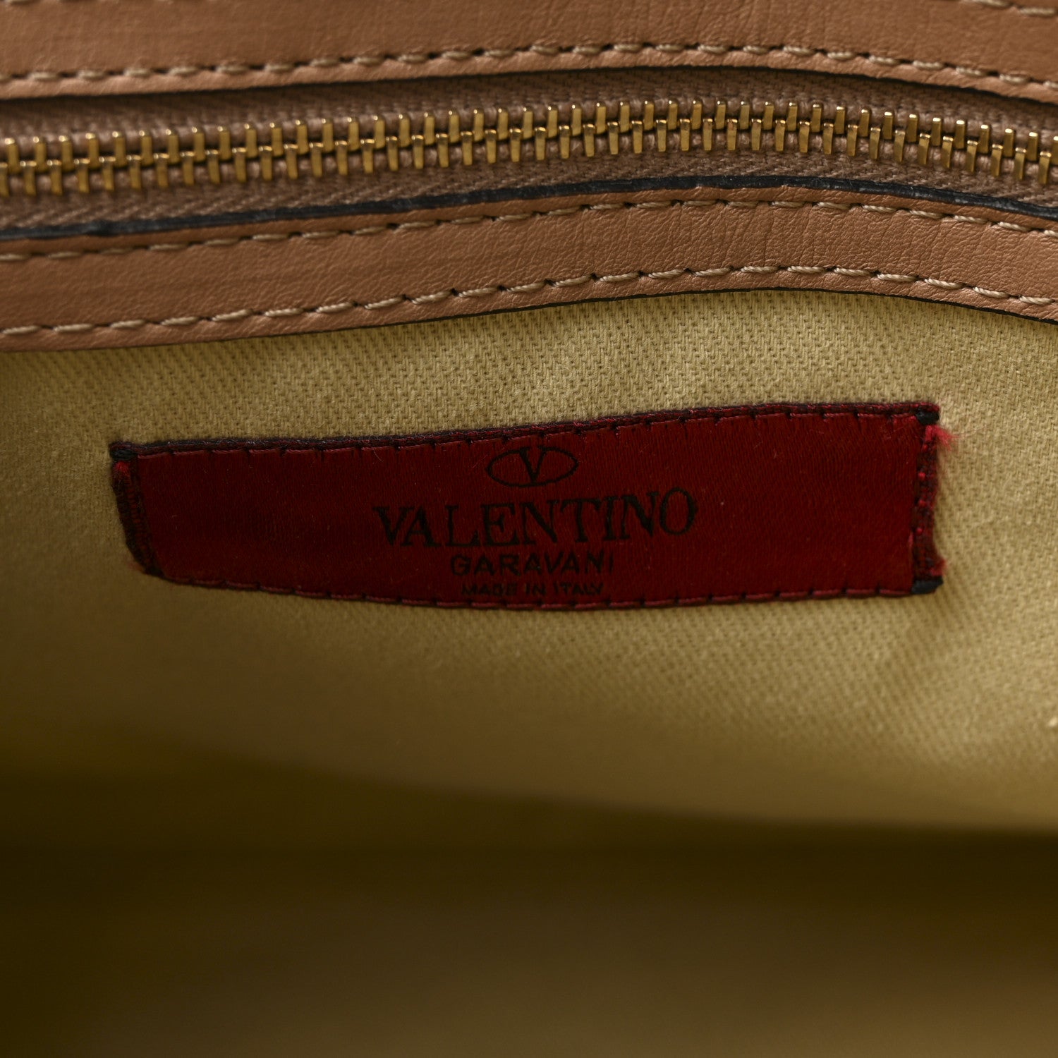 Valentino Garavani Vitello Rockstud Dome Shopper Soft Noisette 6 of 9