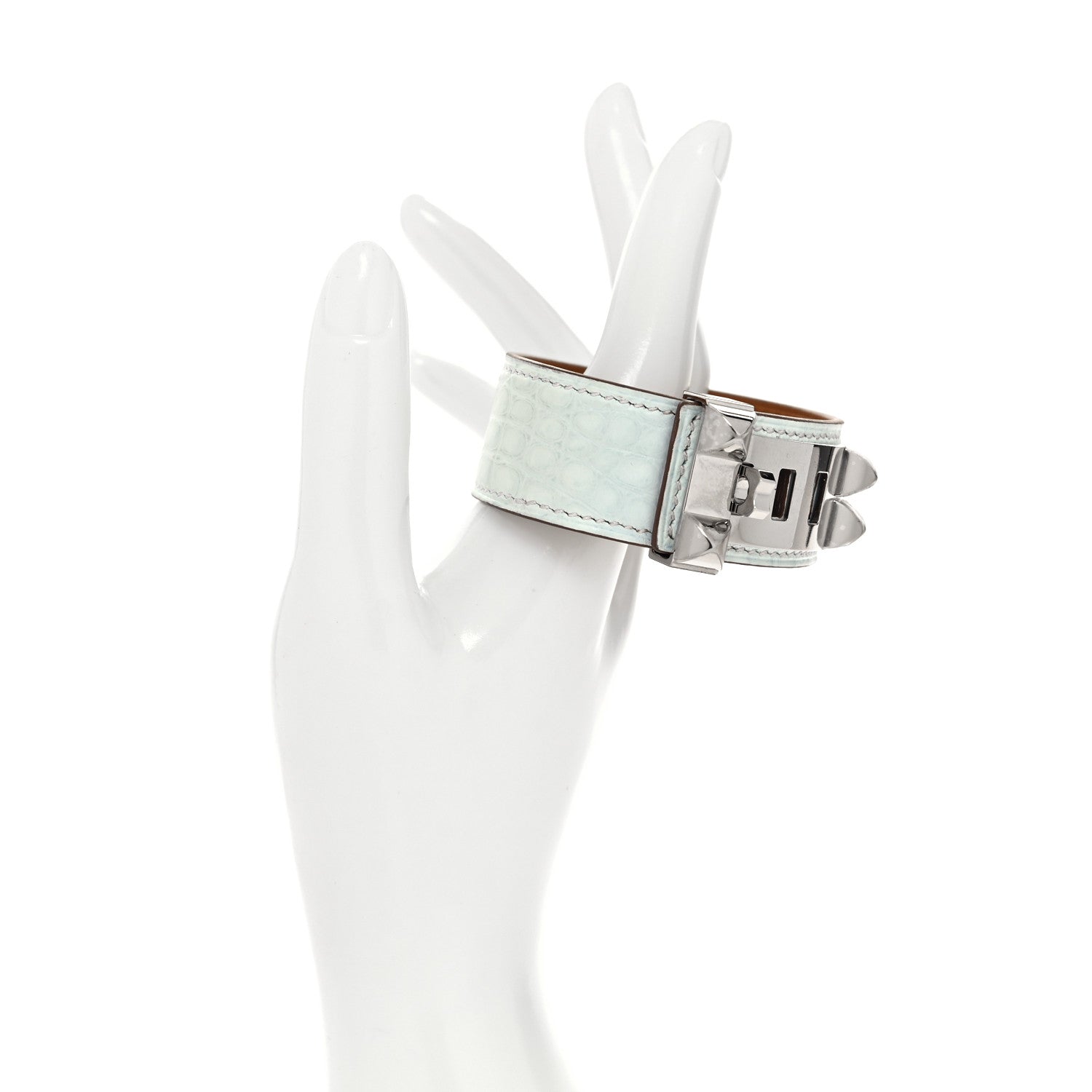 Hermes Matte Alligator Collier de Chien CDC 24 Bracelet T2 Bleu Brume 2 of 5