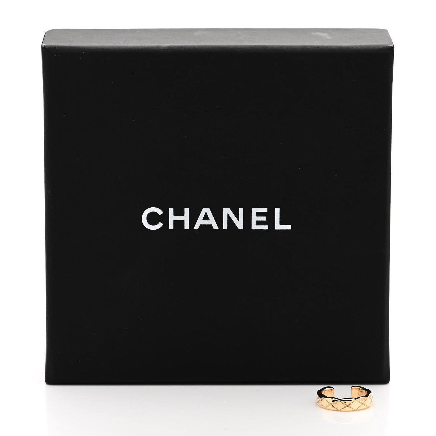 18K Yellow Gold Coco Crush Single Ear Cuff Earring