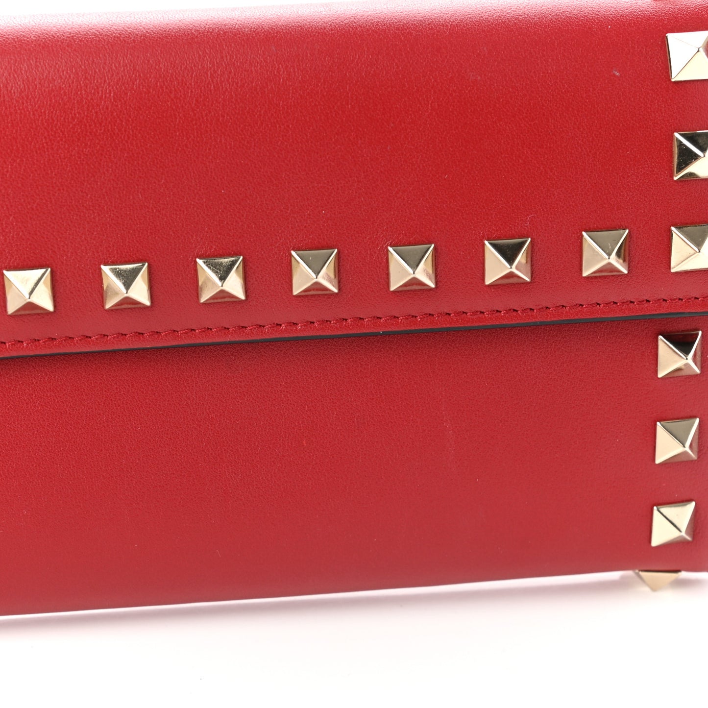 Vitello Rockstud Wristlet Travel Wallet Rosso Valentino