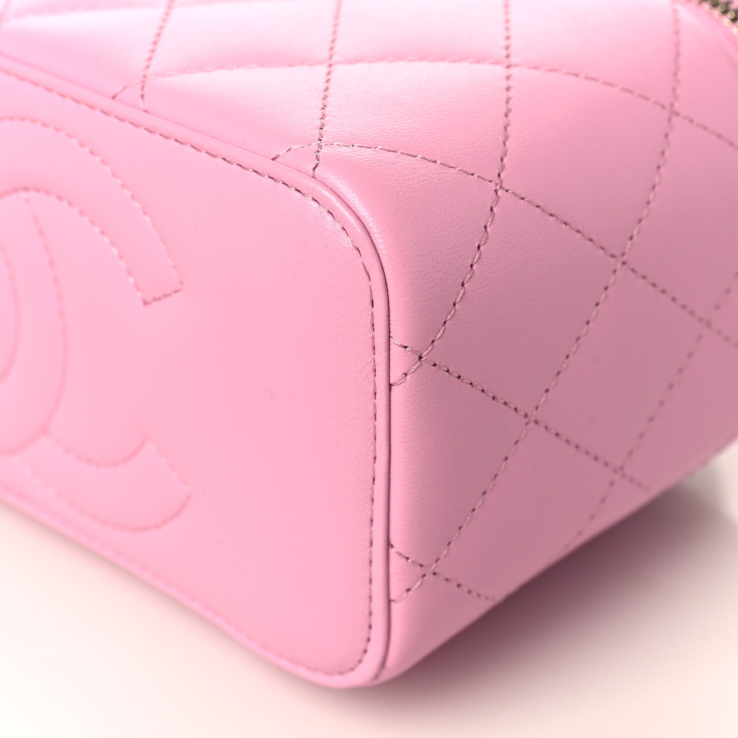 Chanel Lambskin Quilted Small Top Handle Vanity Case With Chain Lilac Light Green 9 of 10