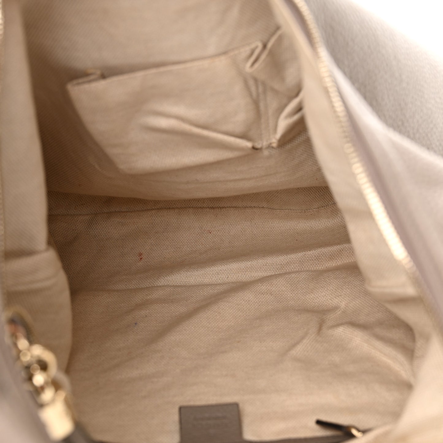 Pebbled Calfskin Large Soho Hobo New Fango