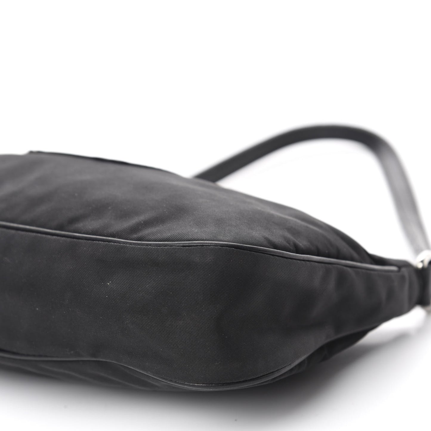 Tessuto Nylon Calfskin Logo Pochette Black