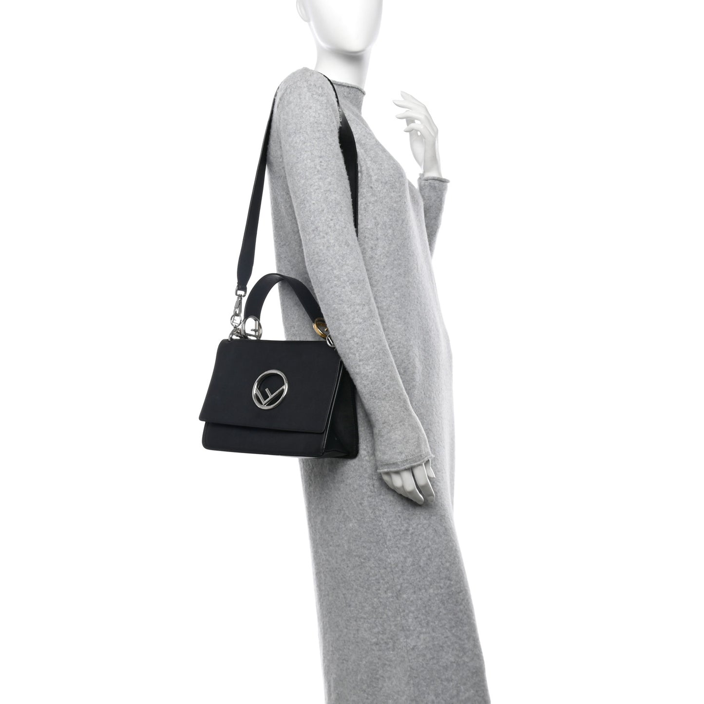 Vitello Century Opaco F is Fendi Kan I Shoulder Bag Black