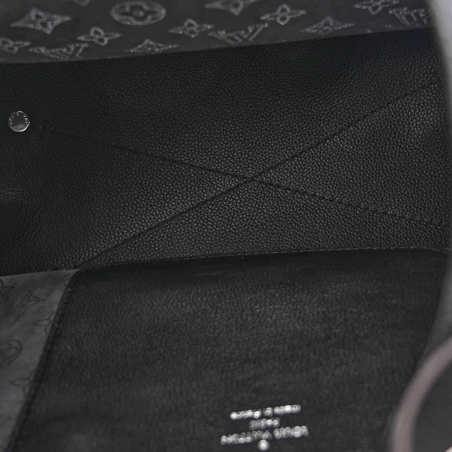Louis Vuitton Mahina Carmel Hobo Black 5 of 9