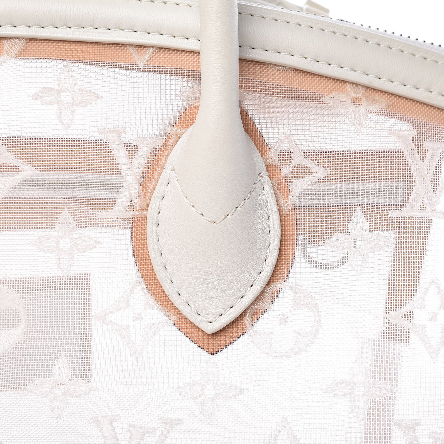 Monogram Transparence Lockit White