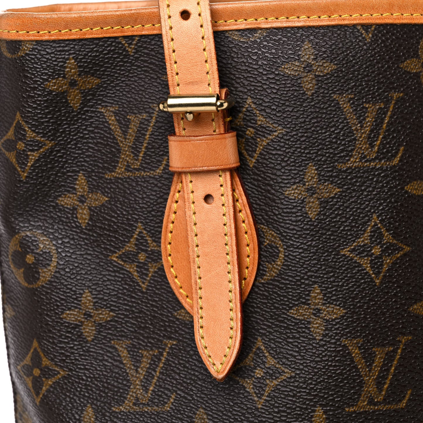 Monogram Petit Bucket 23