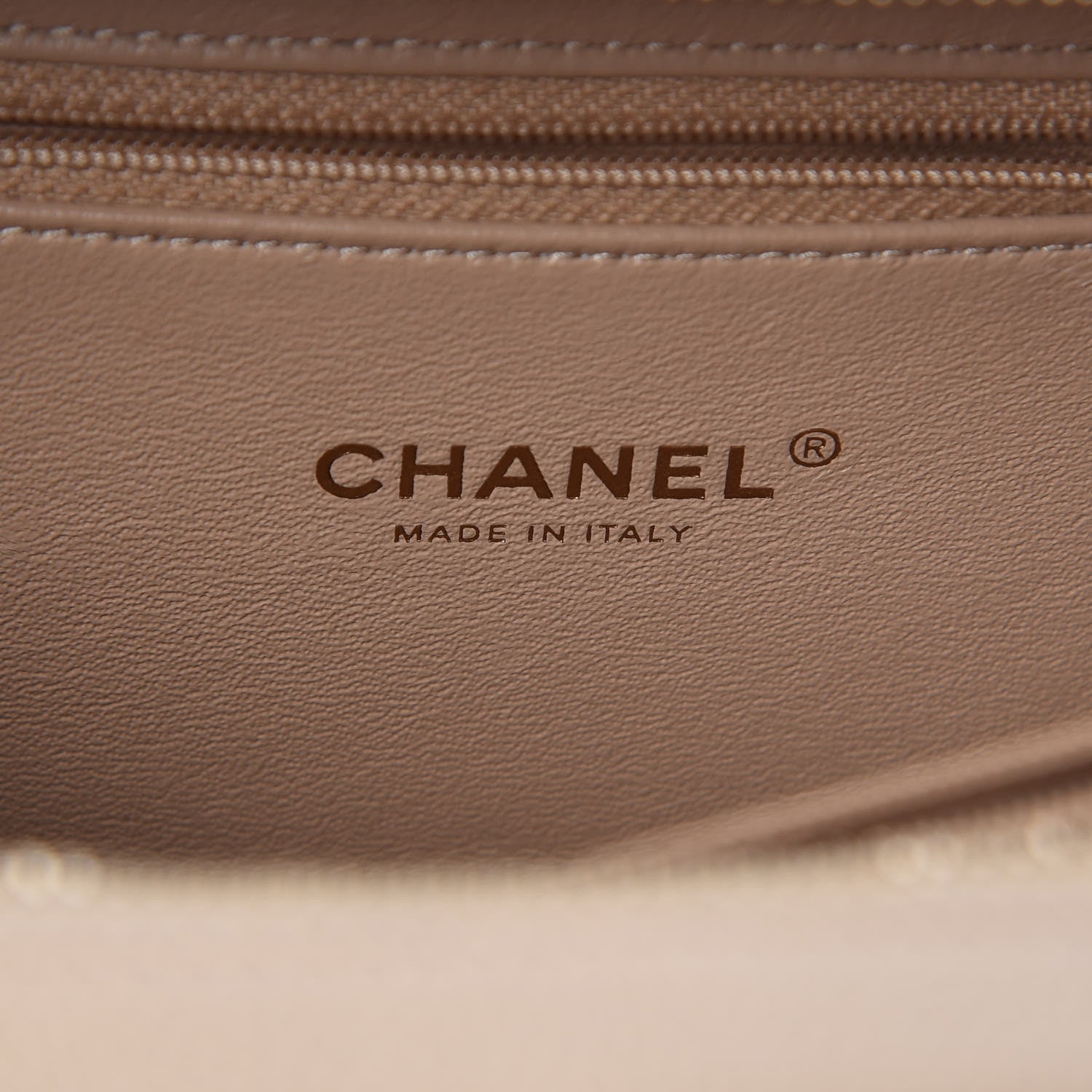 Chanel Caviar Quilted Medium CC Filigree Vanity Case Beige 6 of 11