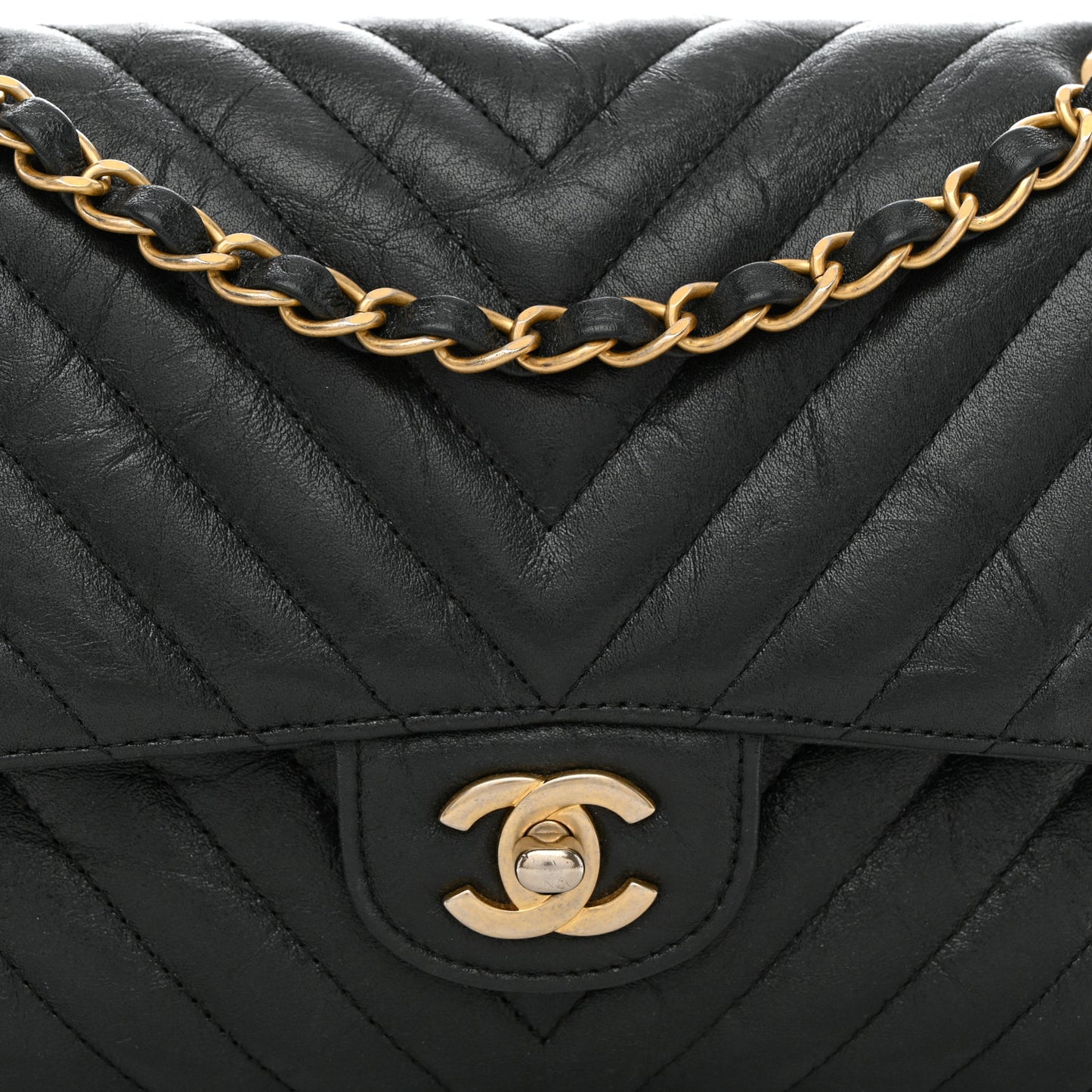 Iridescent Calfskin Chevron Quilted Medium Double Flap Black
