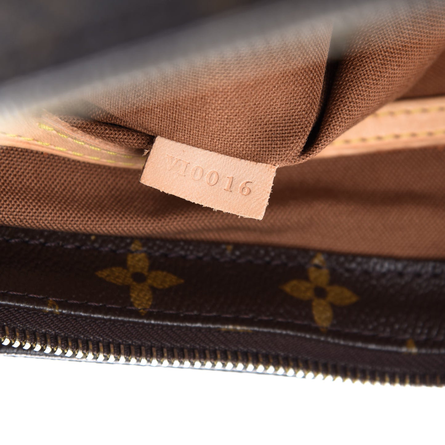 Monogram Cabas Mezzo