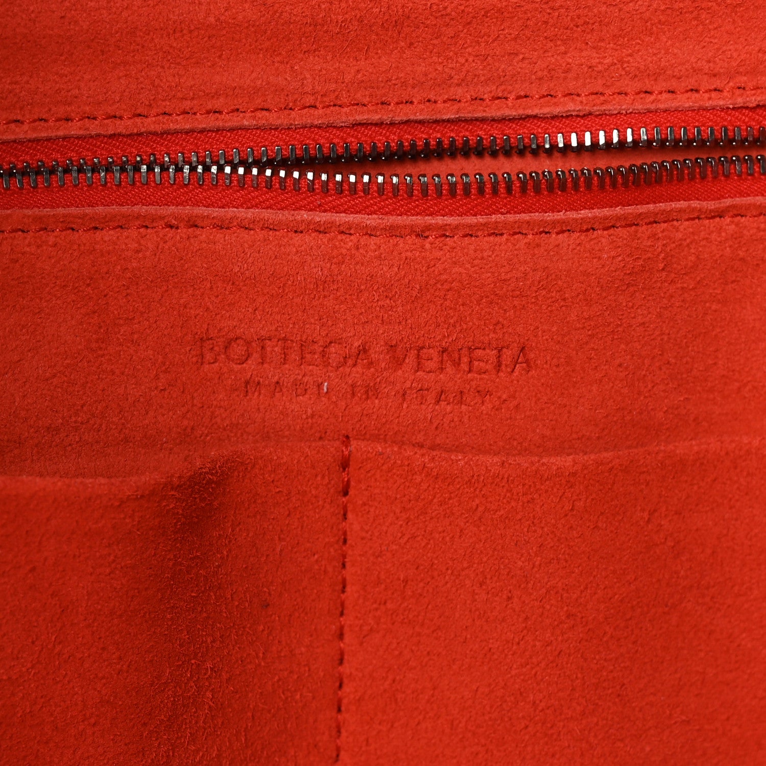 Bottega Veneta Calfskin Maxi Intrecciato XL Arco Nail Polish 6 of 8