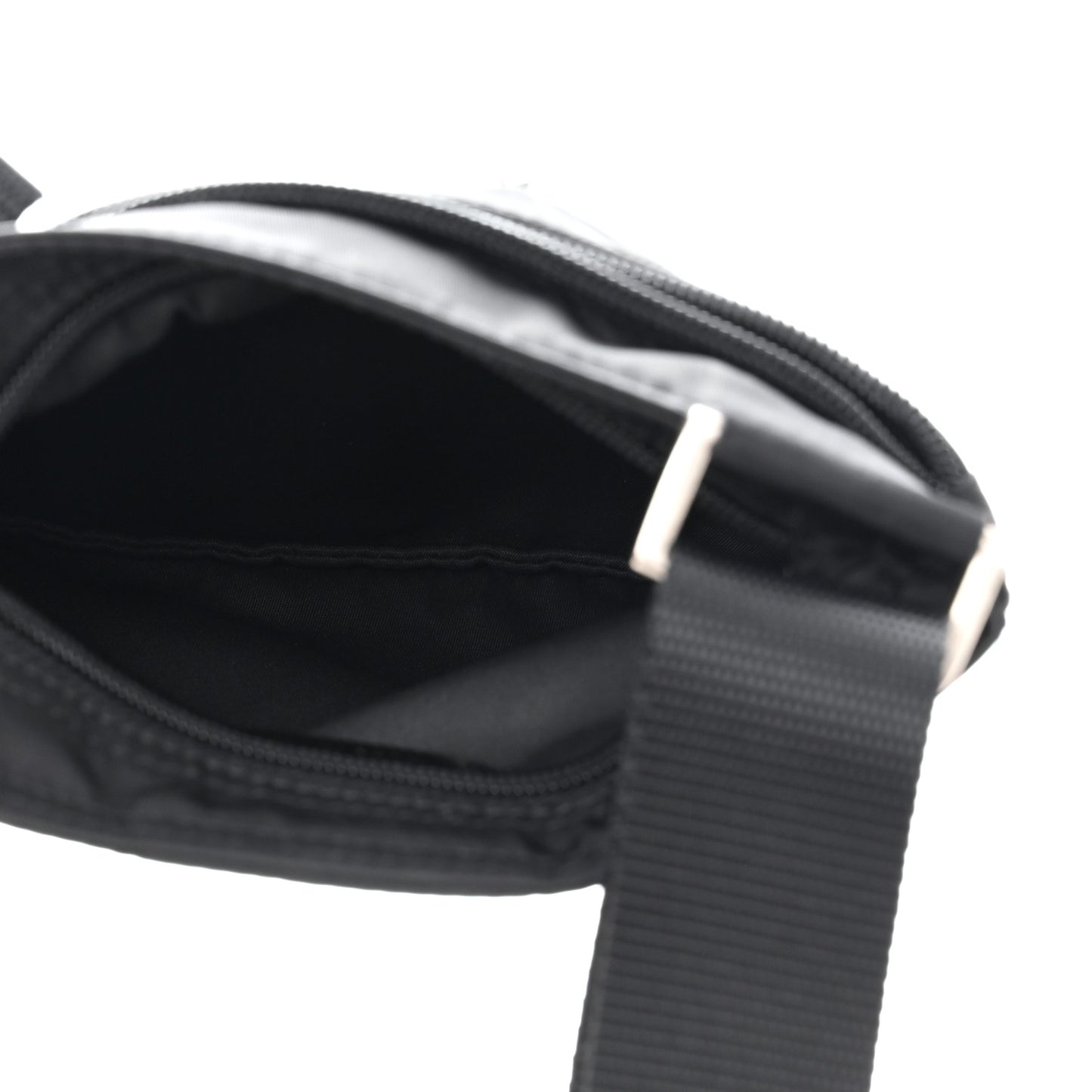 Nylon Flat Messenger Bag Black