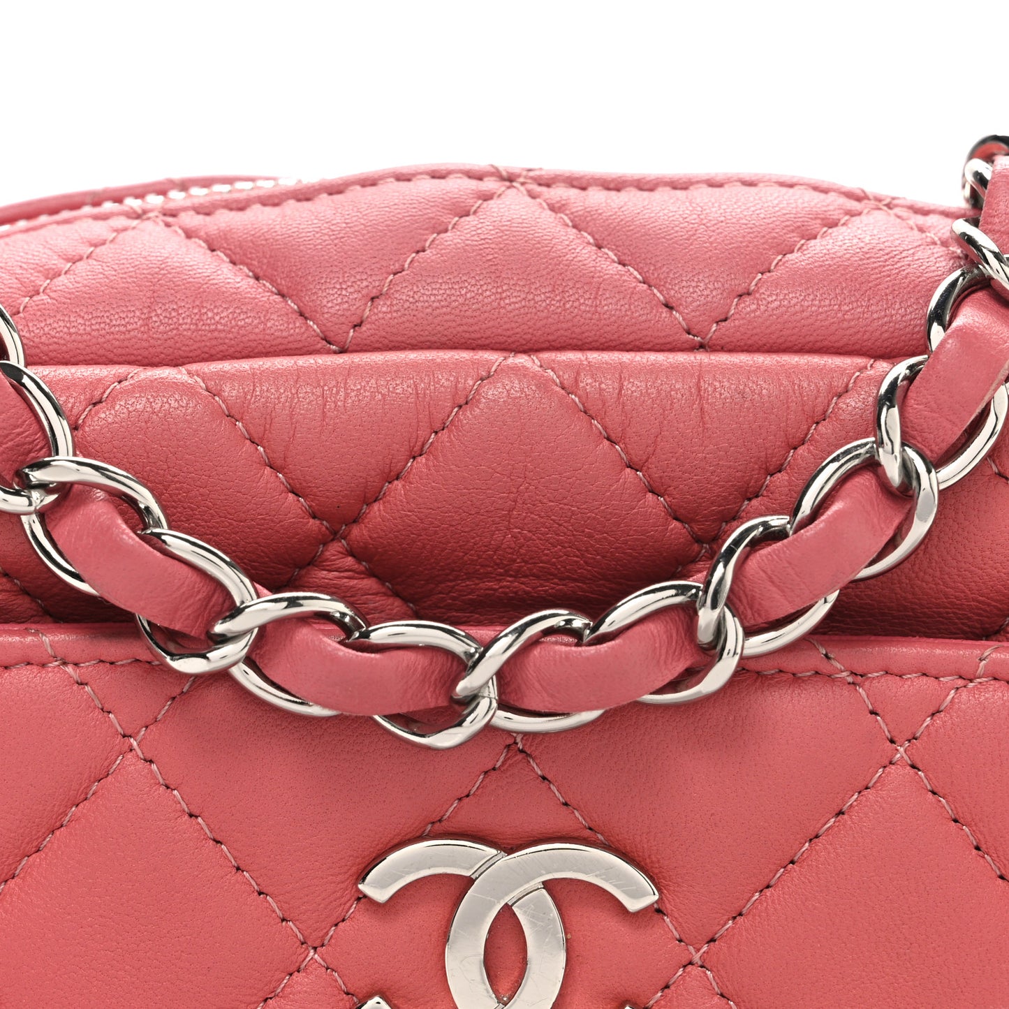 Lambskin Quilted Small Timeless Camera Case Pink