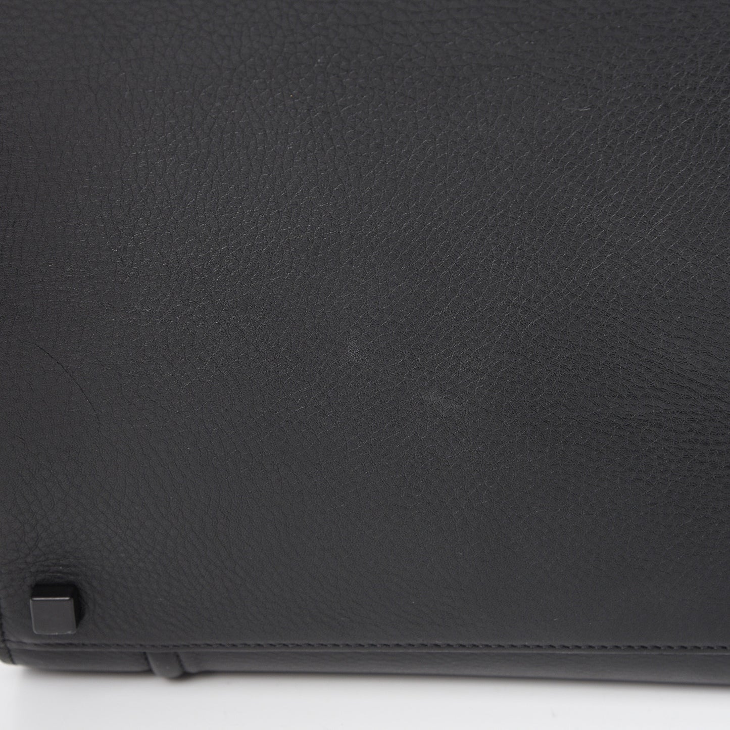 Supple Calfskin Medium Phantom Luggage Black