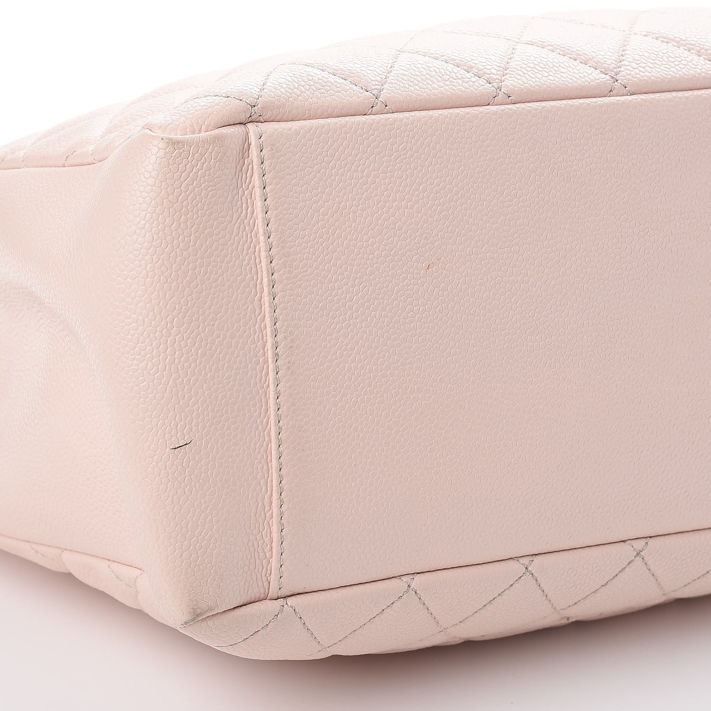 Caviar Quilted Grand Shopping Tote GST Light Pink