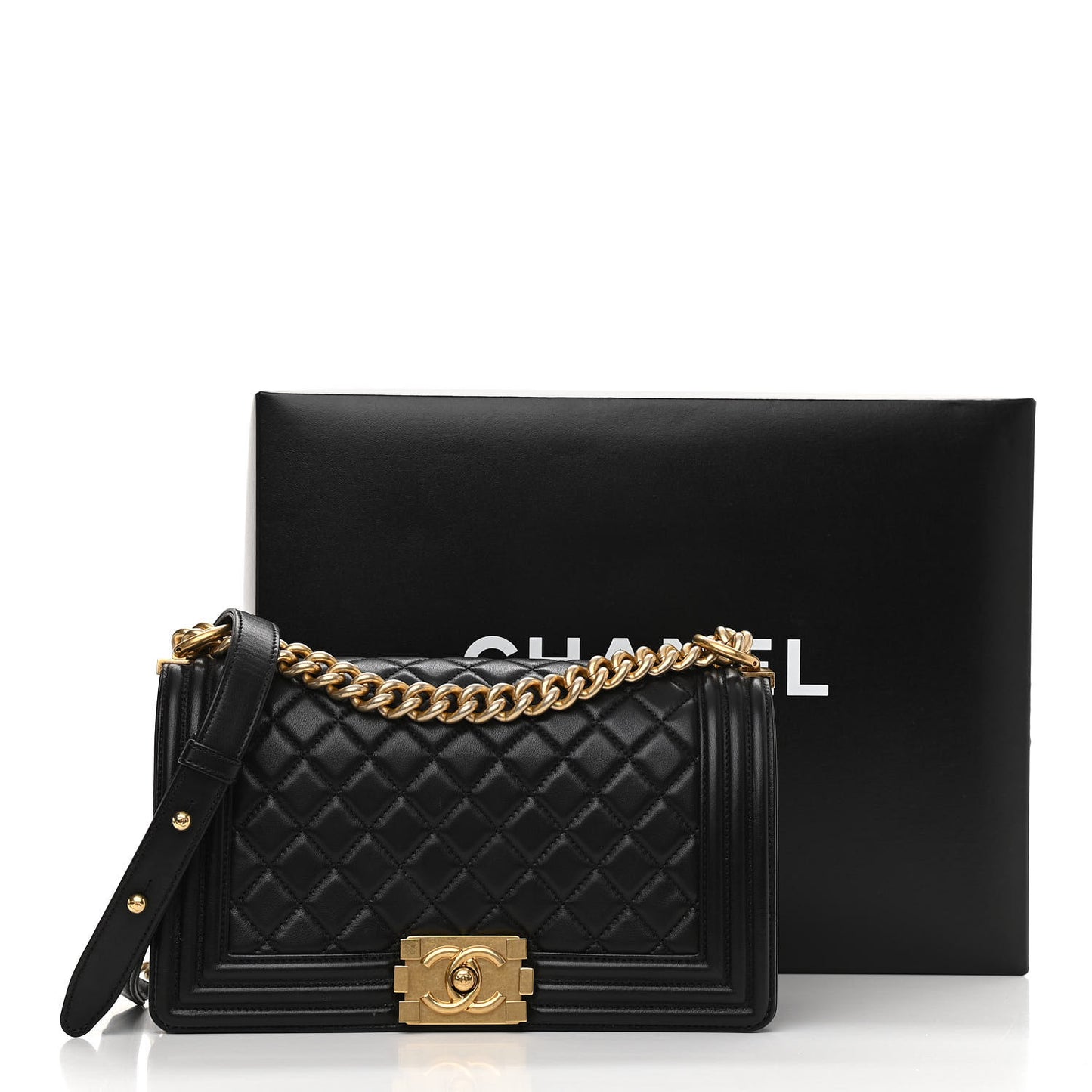 Lambskin Quilted Medium Boy Flap Black