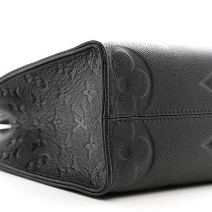 Louis Vuitton LOUIS VUITTON Empreinte Monogram Giant Onthego PM Black 8 of 9