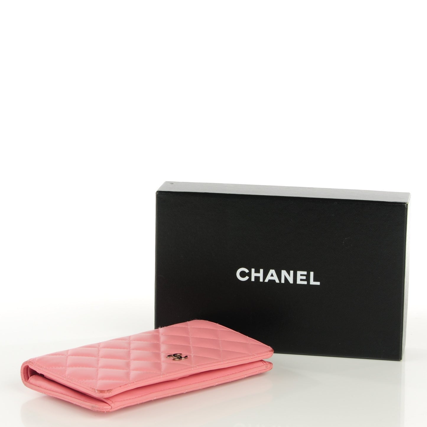 Lambskin Quilted Yen Wallet Rose