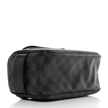 Louis Vuitton Damier Graphite Toiletry Pouch 4 of 7