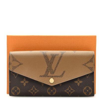 Louis Vuitton Reverse Monogram Giant Sarah Wallet 7 of 7