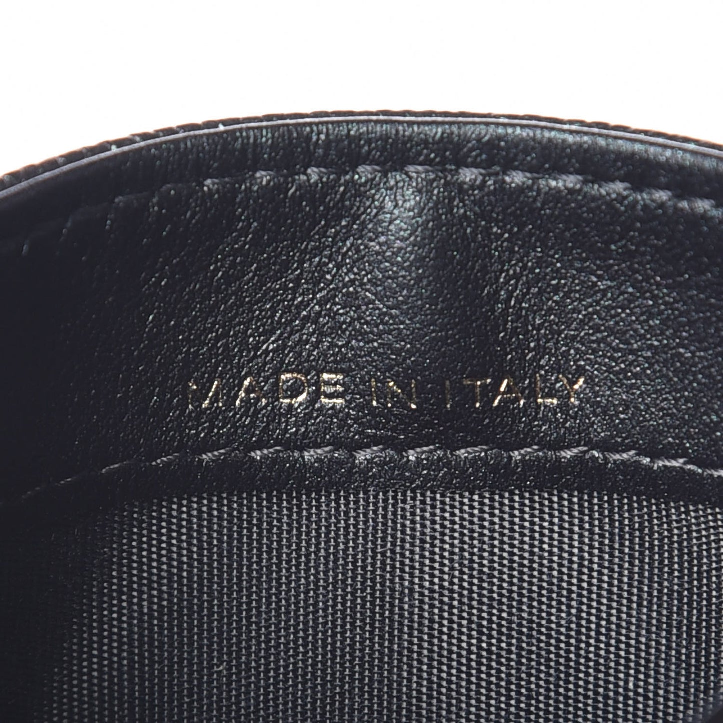 Iridescent Caviar Quilted Card Holder Black