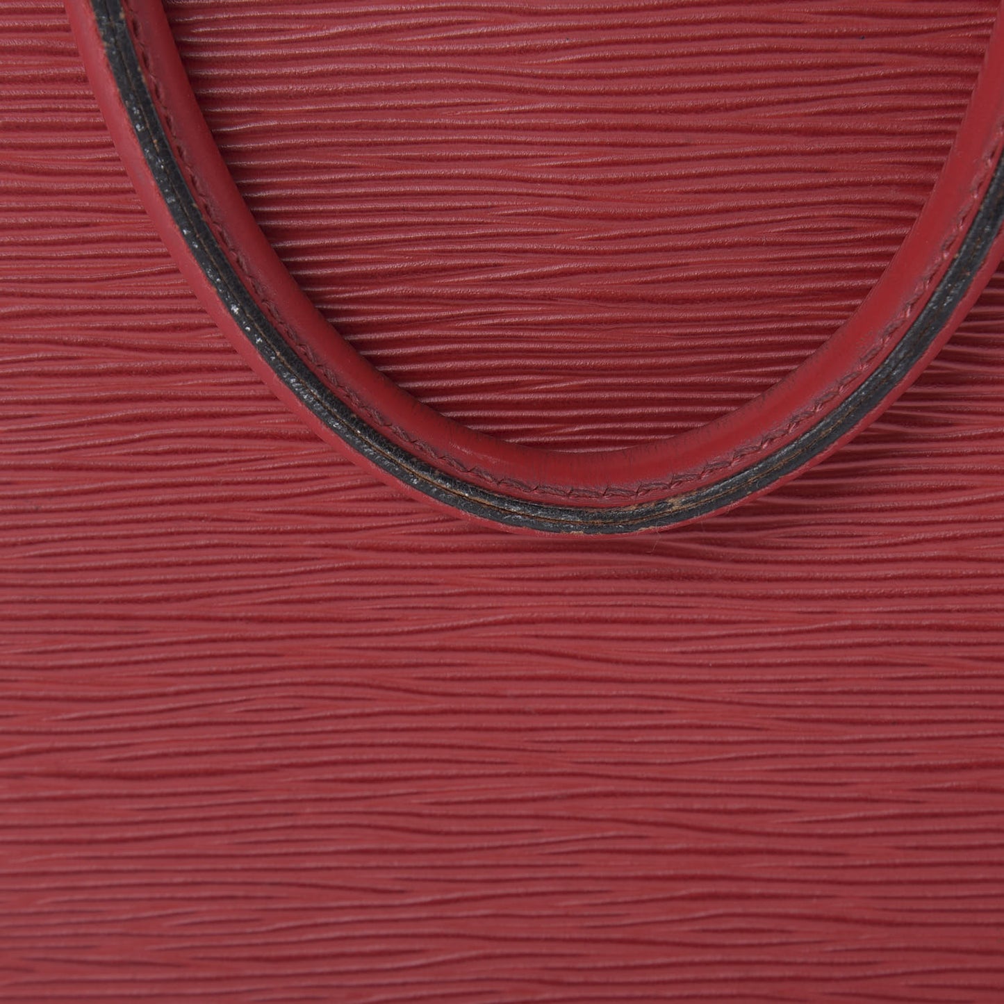 Epi Riviera Beauty Case Rouge