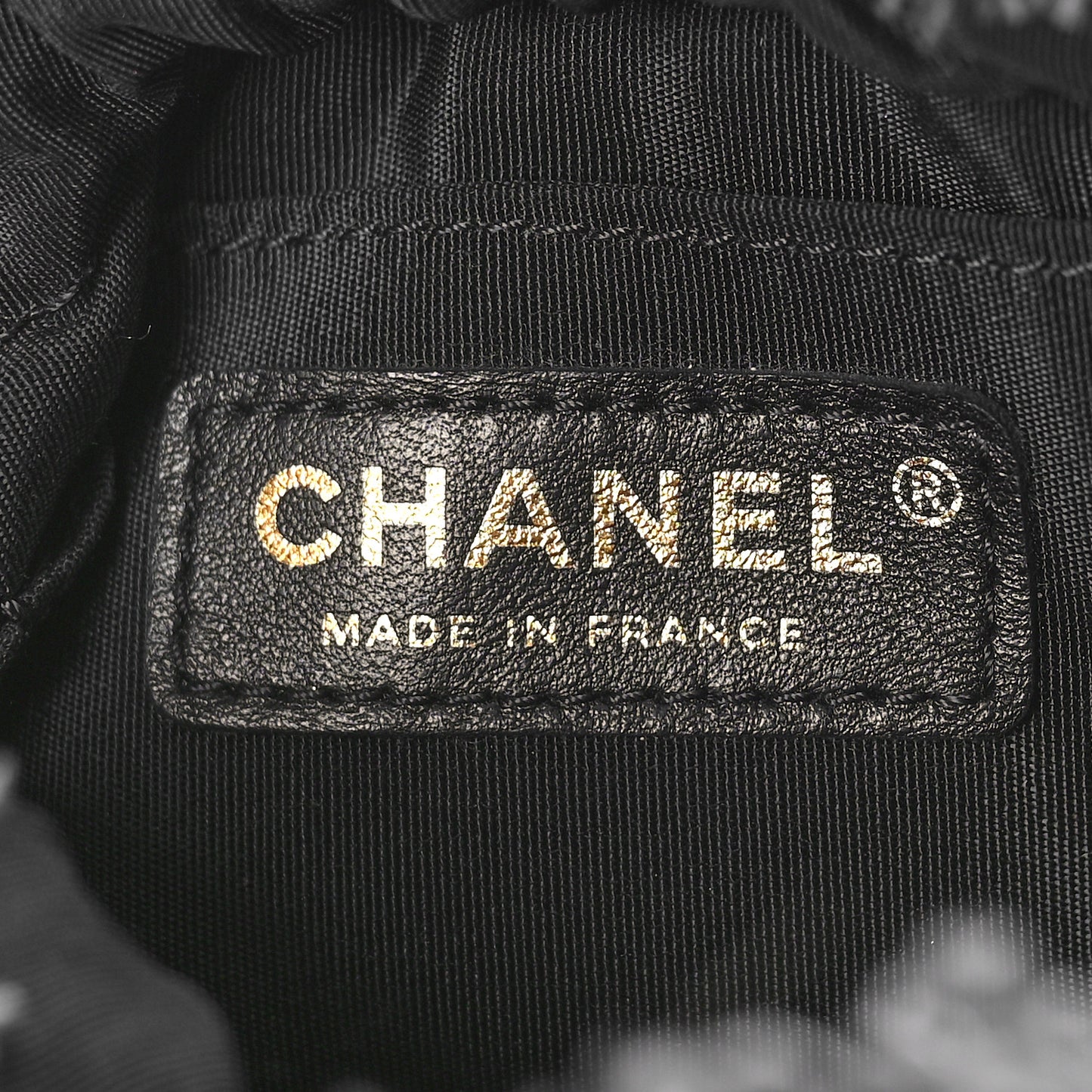 Denim Quilted Mood Bucket With Chain Black Multicolor