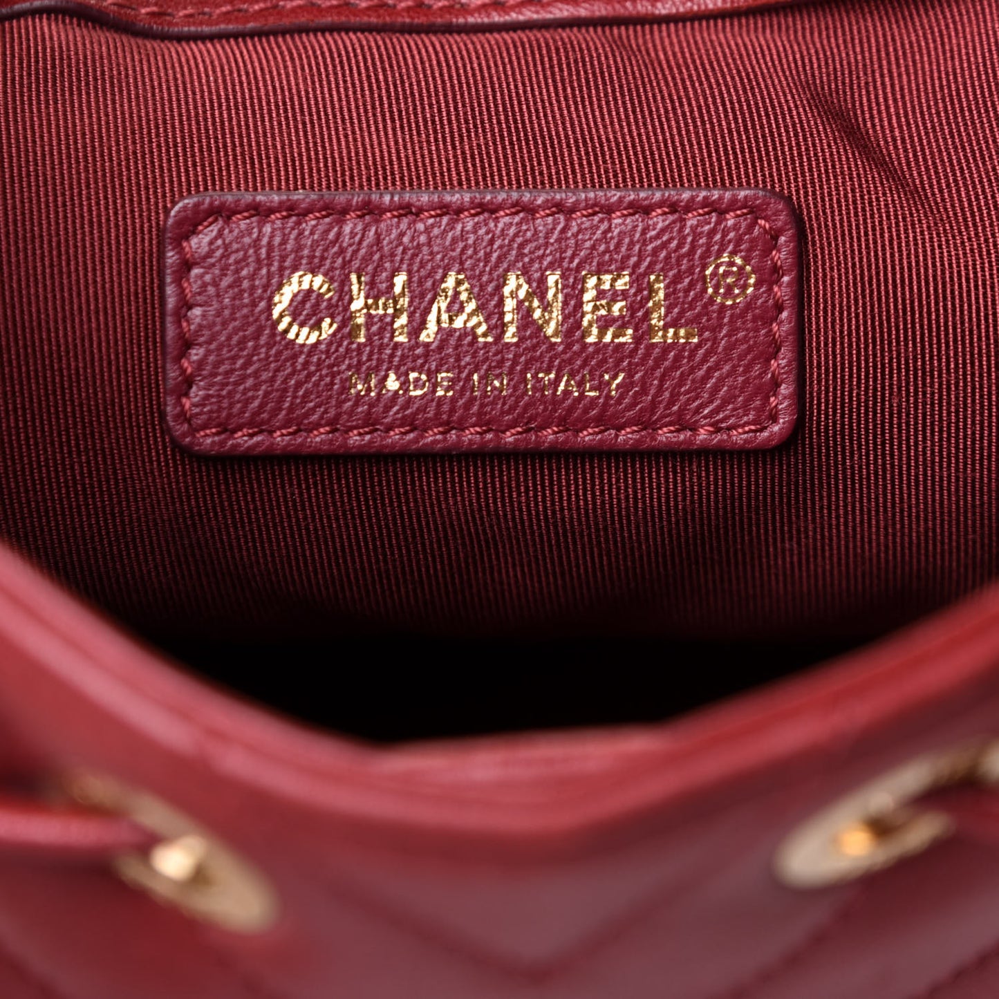 Sheepskin Chevron Quilted Small Drawstring Bag Dark Red