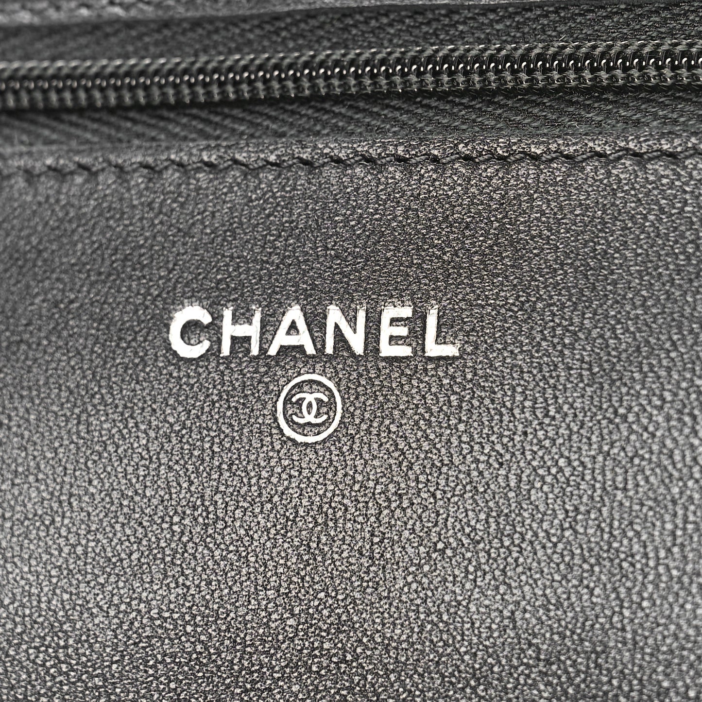Lambskin Quilted Wallet On Chain WOC Black