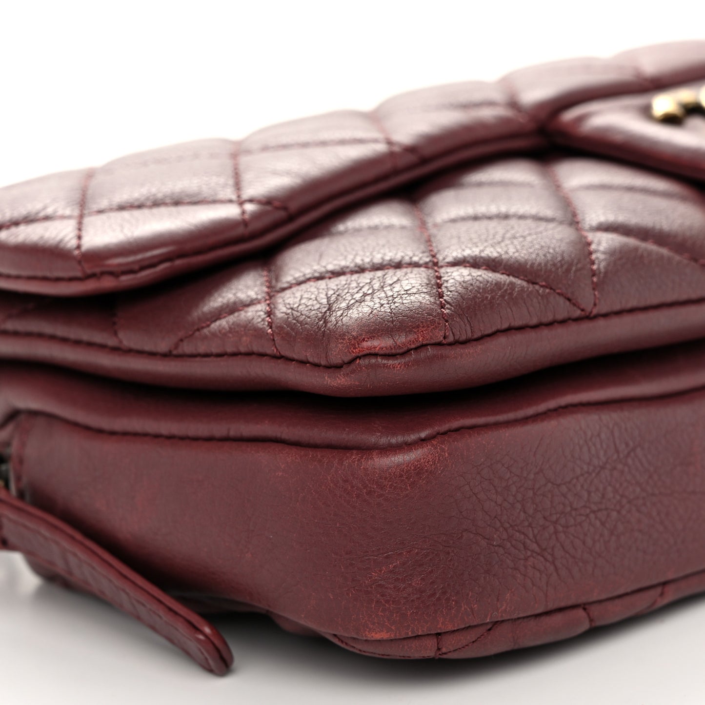 Calfskin Quilted Medium CC Crown Flap Burgundy