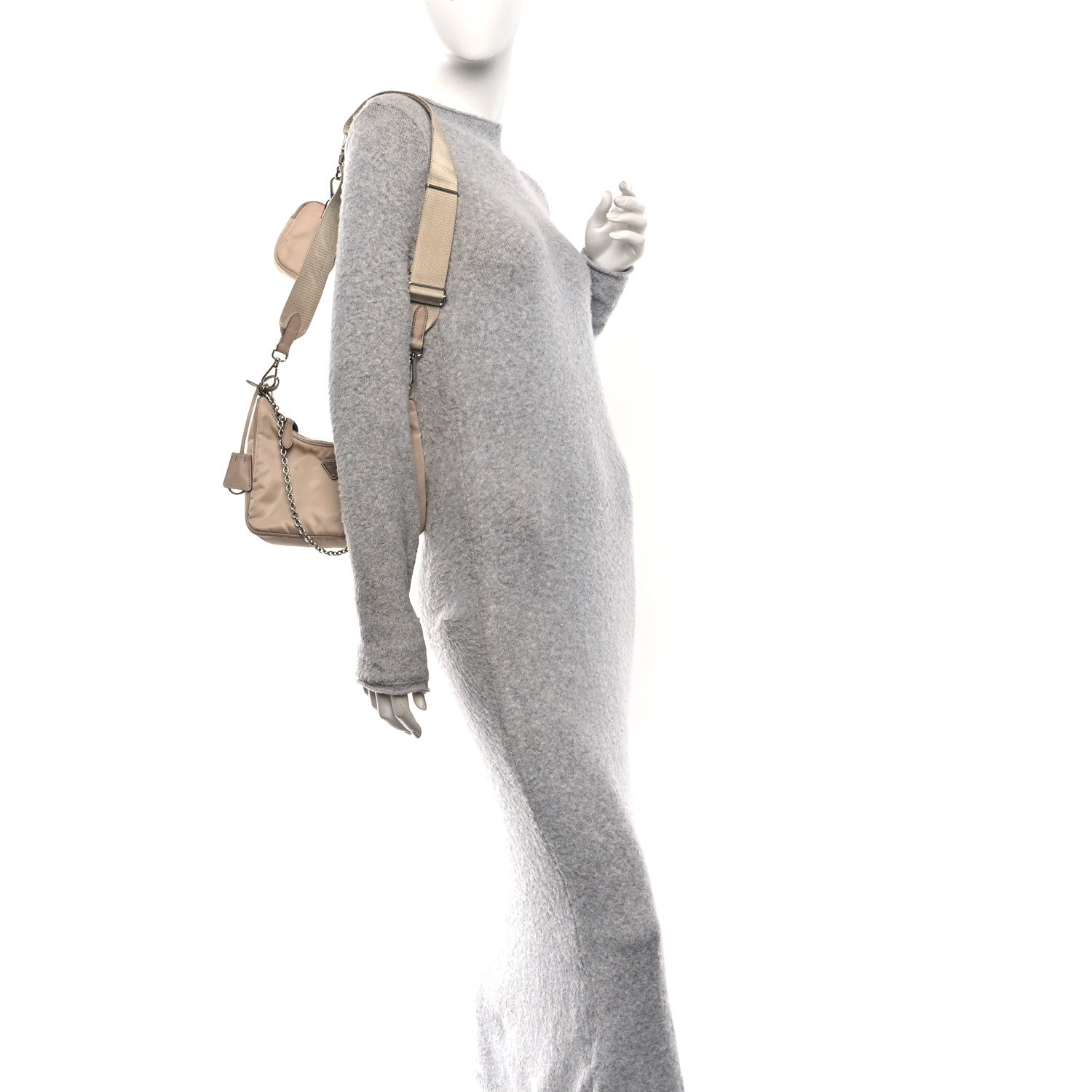 Prada Nylon Re-Edition 2005 Shoulder Bag Cammeo 2 of 10