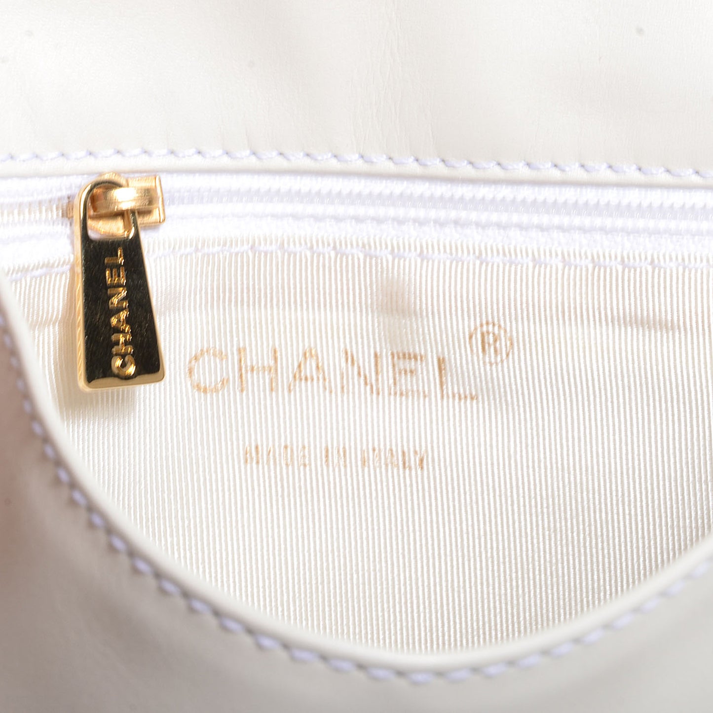 Lambskin CC Small Messenger Flap Bag White