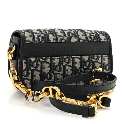Christian Dior Oblique 30 Montaigne Small Avenue Bag 3 of 11