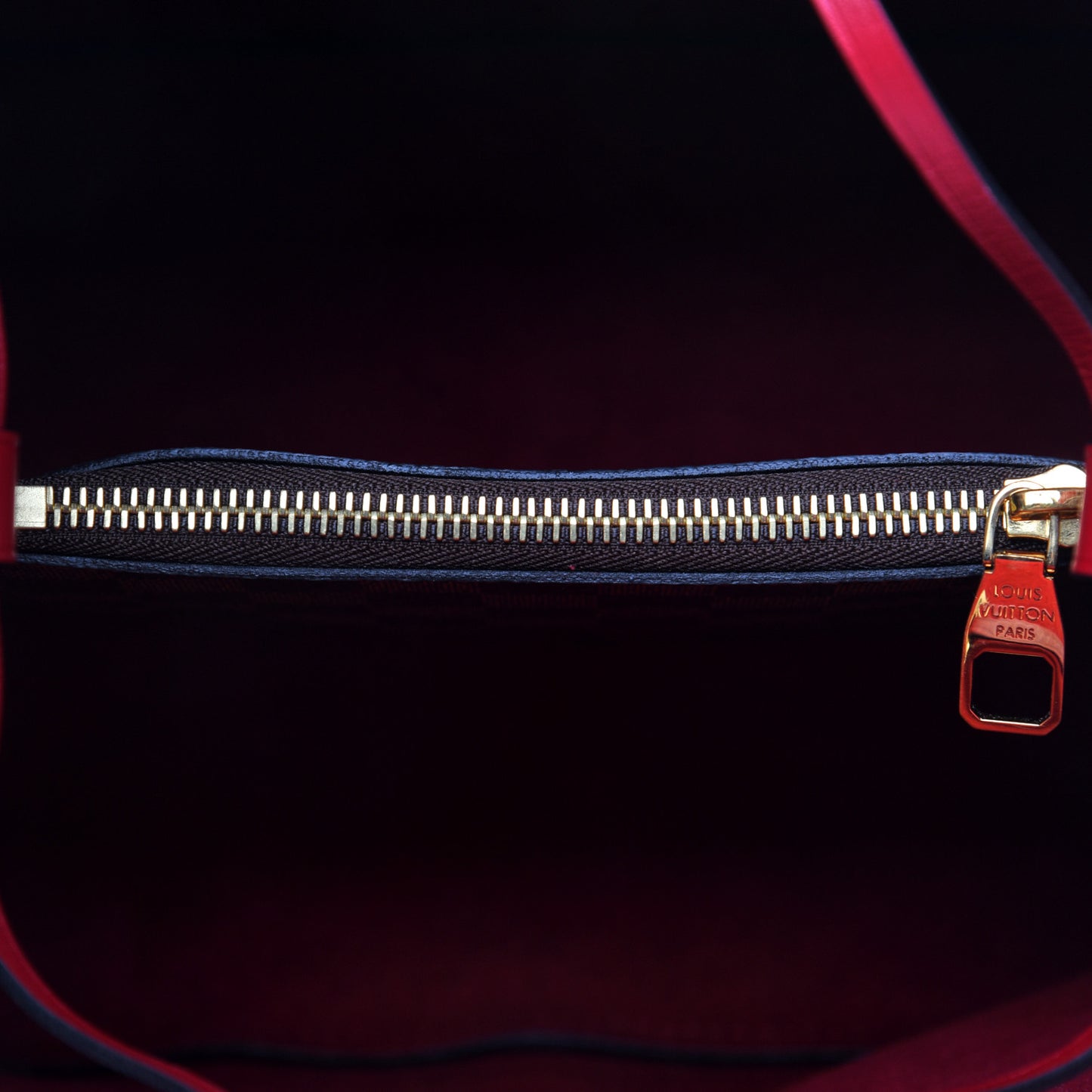 Damier Ebene Neonoe MM Cherry Berry