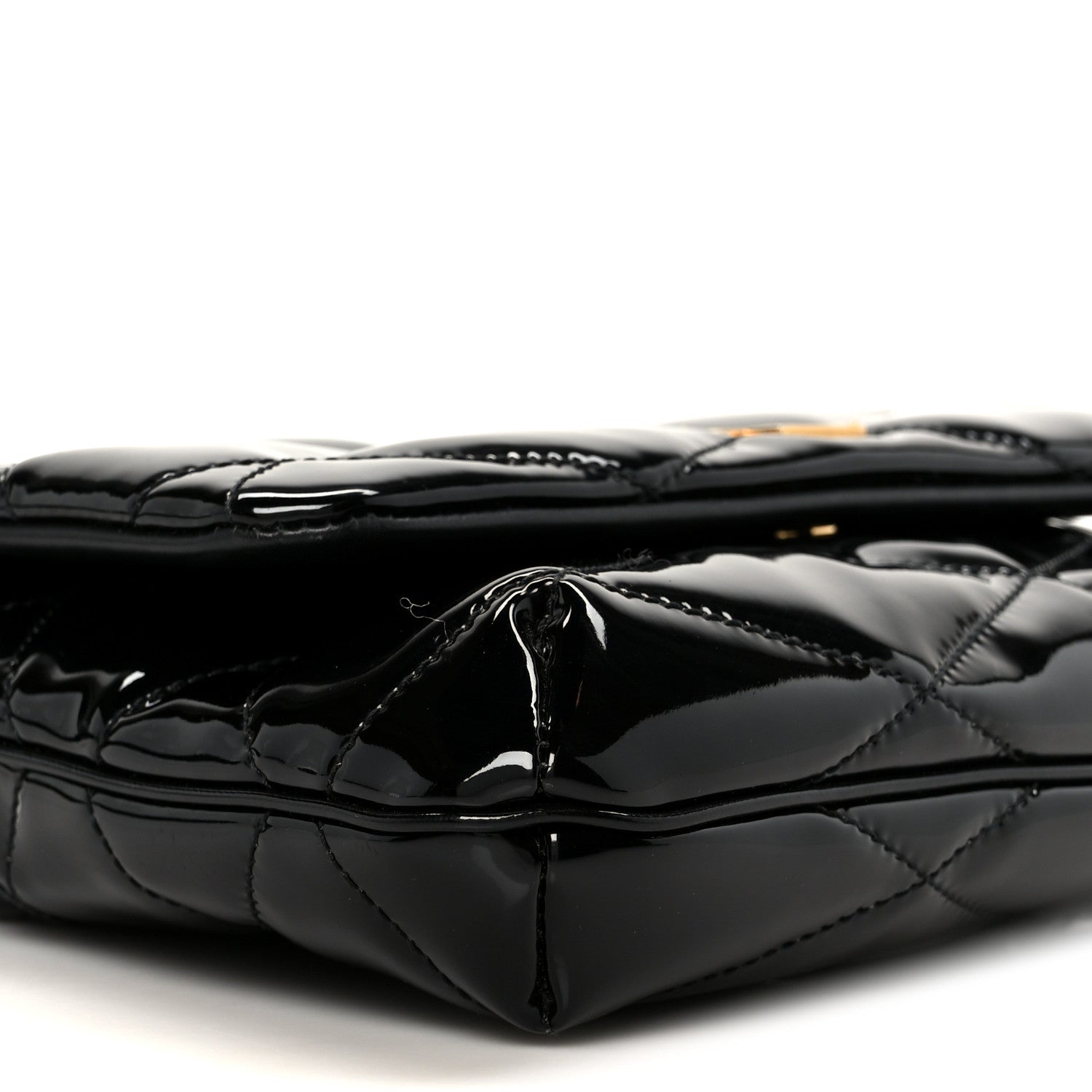 Saint Laurent Patent Quilted Le 57 Diamond Shoulder Bag Black 9 of 10